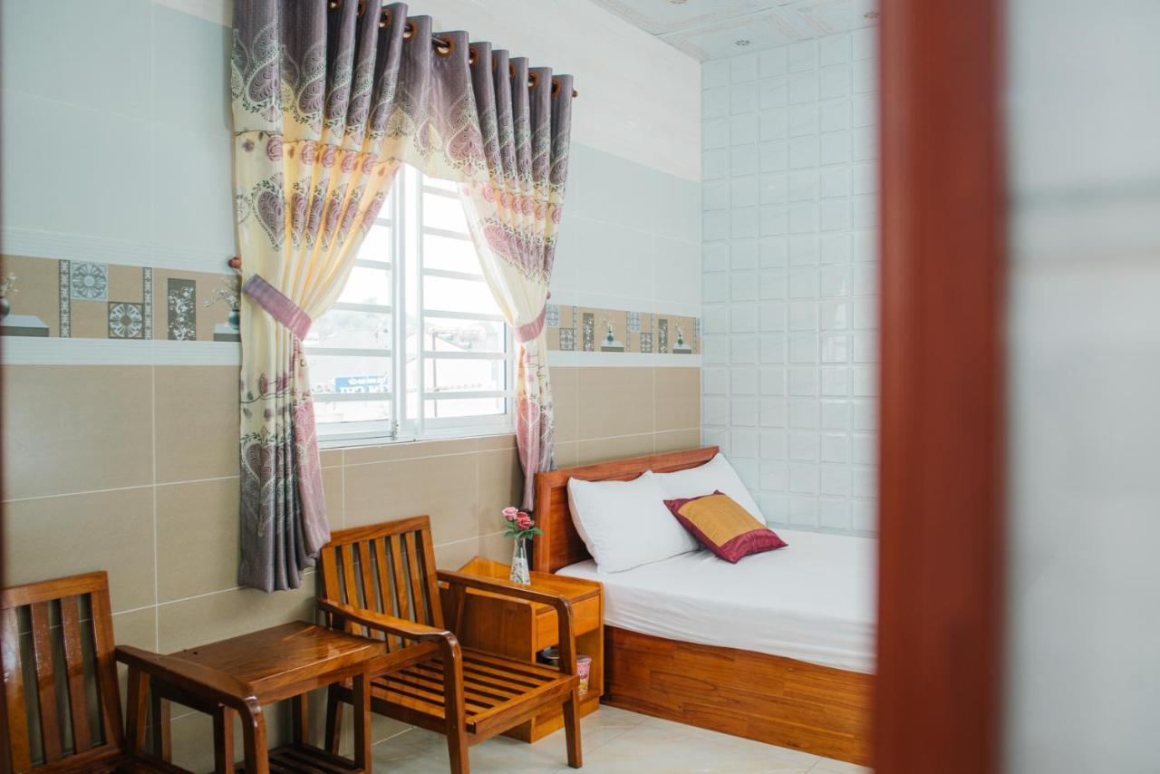 Hiep Hoa Hotel Chau Doc Exterior foto